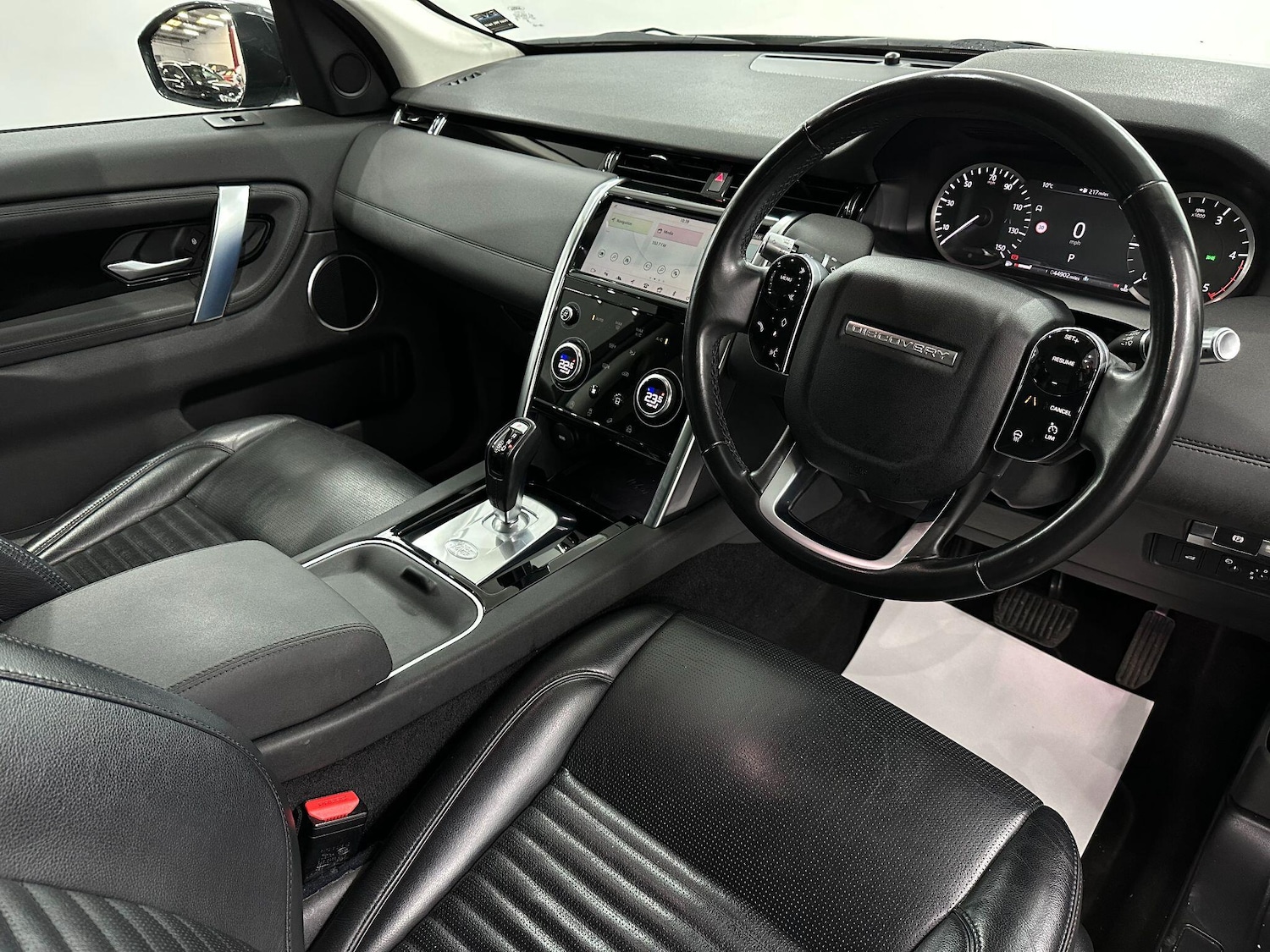 Used Land Rover Discovery Sport 2020 for sale - 77267214: Photo 27