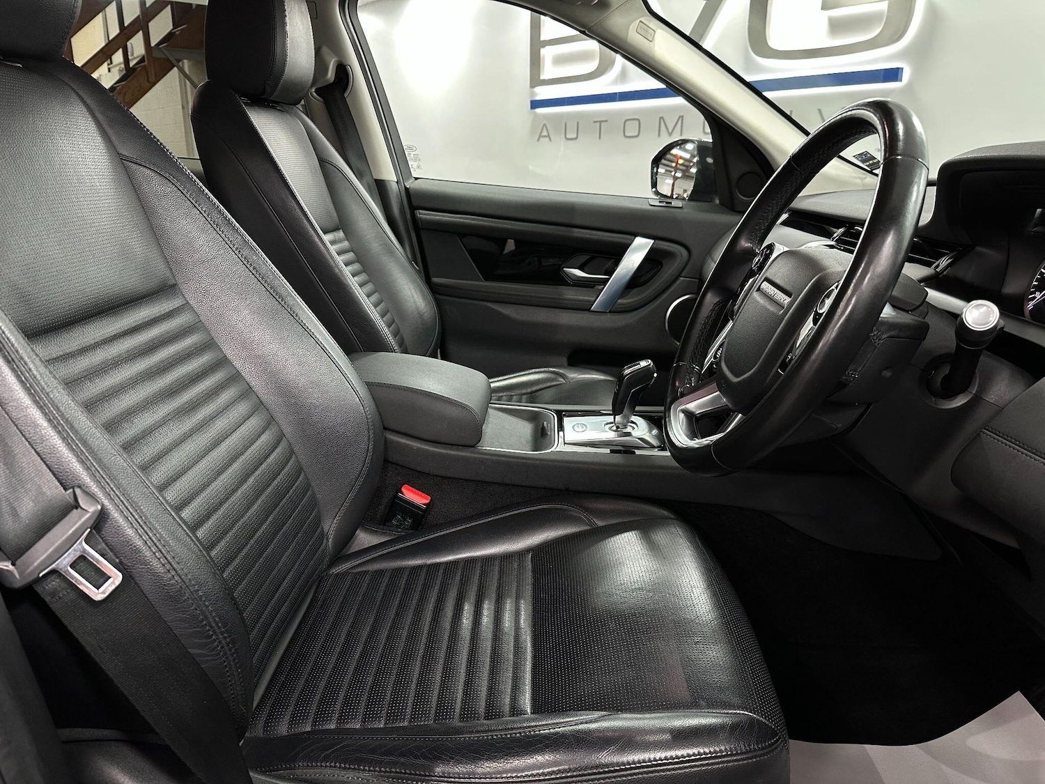 Used Land Rover Discovery Sport 2020 for sale - 77267214: Photo 28