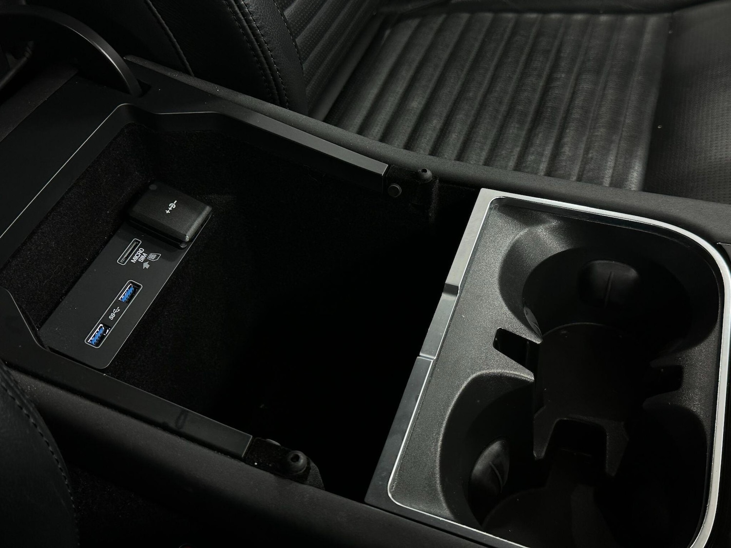 Used Land Rover Discovery Sport 2020 for sale - 77267214: Photo 49