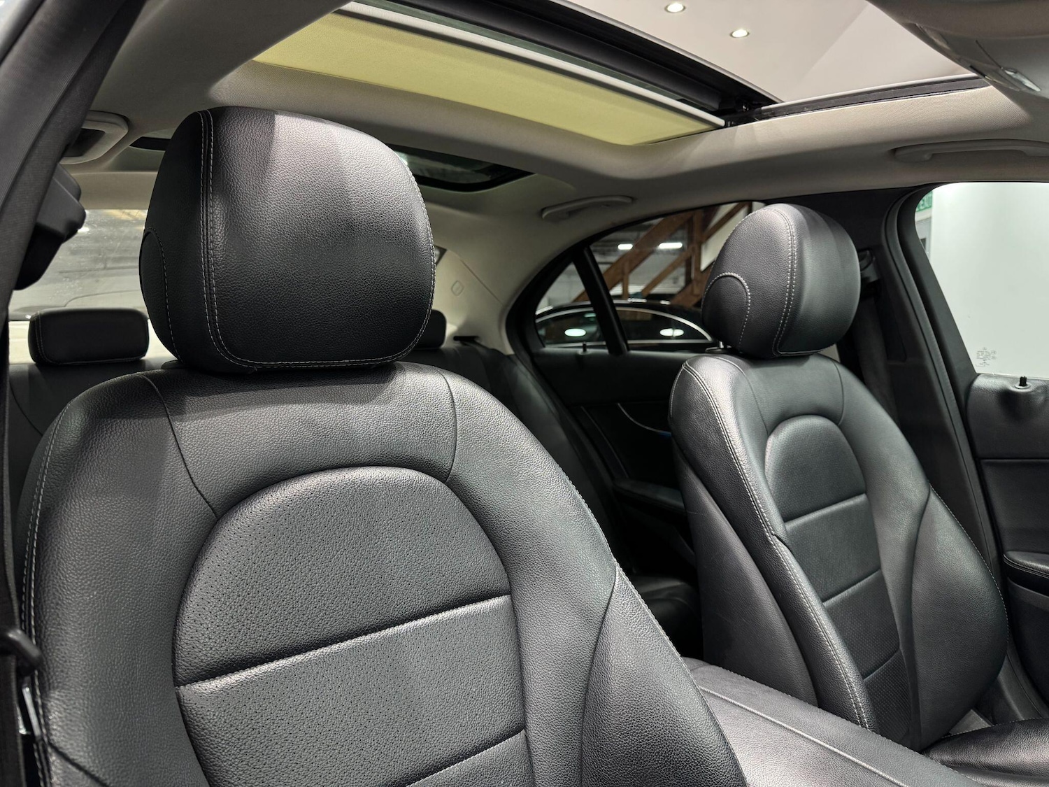 Used Mercedes-Benz C Class 2016 for sale - 77230683: Photo 16