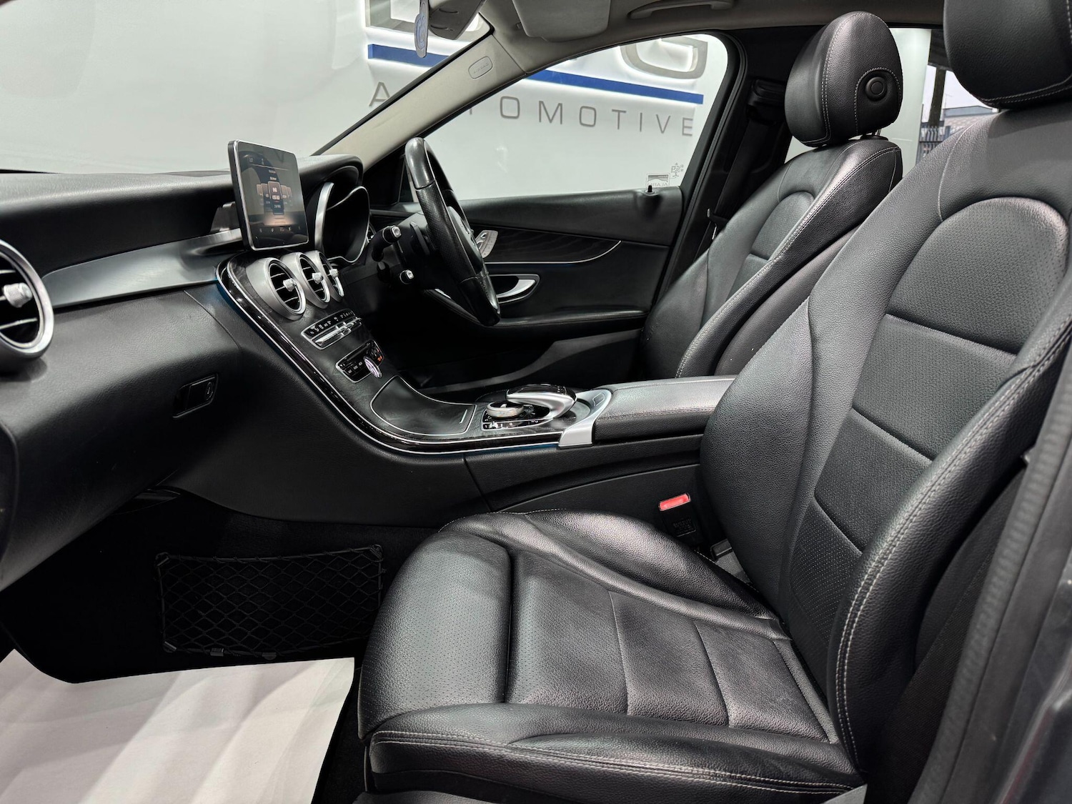 Used Mercedes-Benz C Class 2016 for sale - 77230683: Photo 43