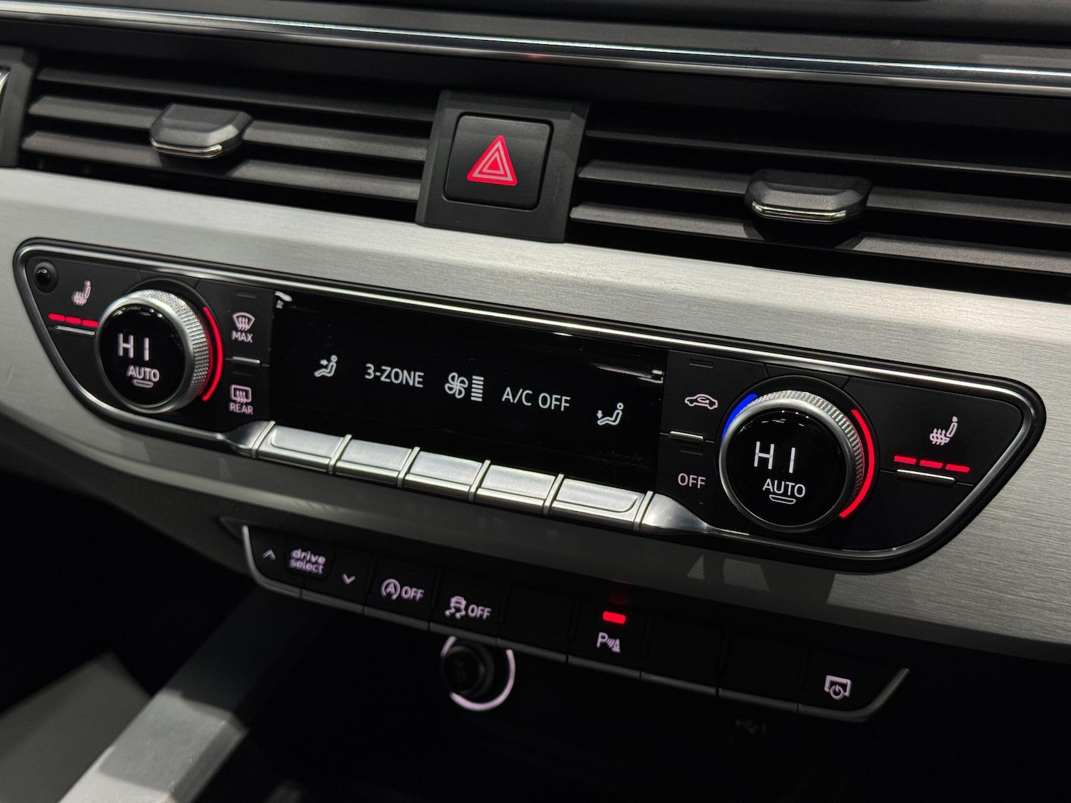 Used Audi A4 2018 for sale - 77331516: Photo 36