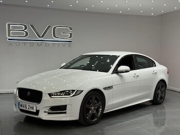 Used Jaguar XE 2016 for sale - 75658619: Photo