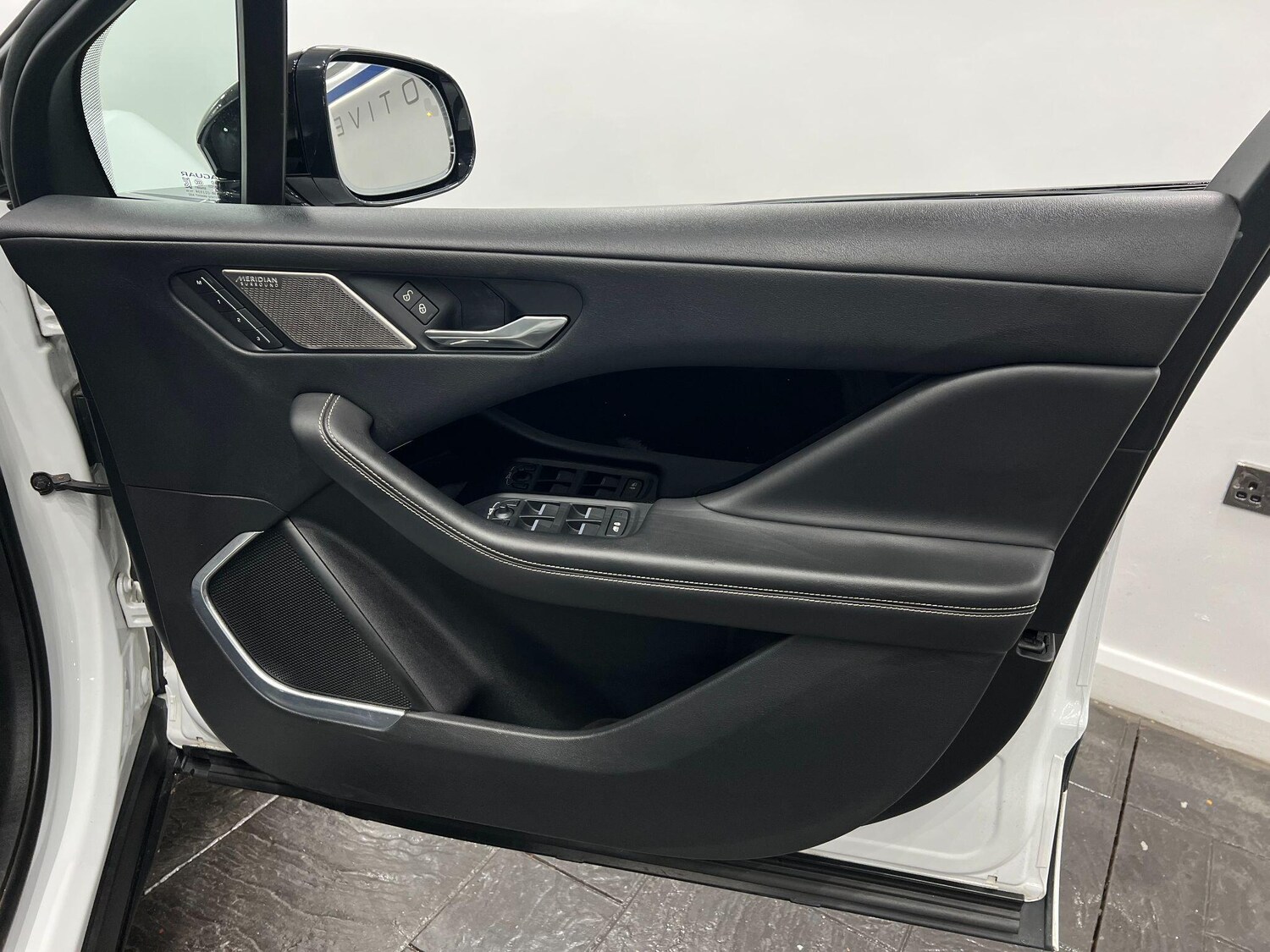 Used Jaguar I-Pace 2019 for sale - 76572941: Photo 30