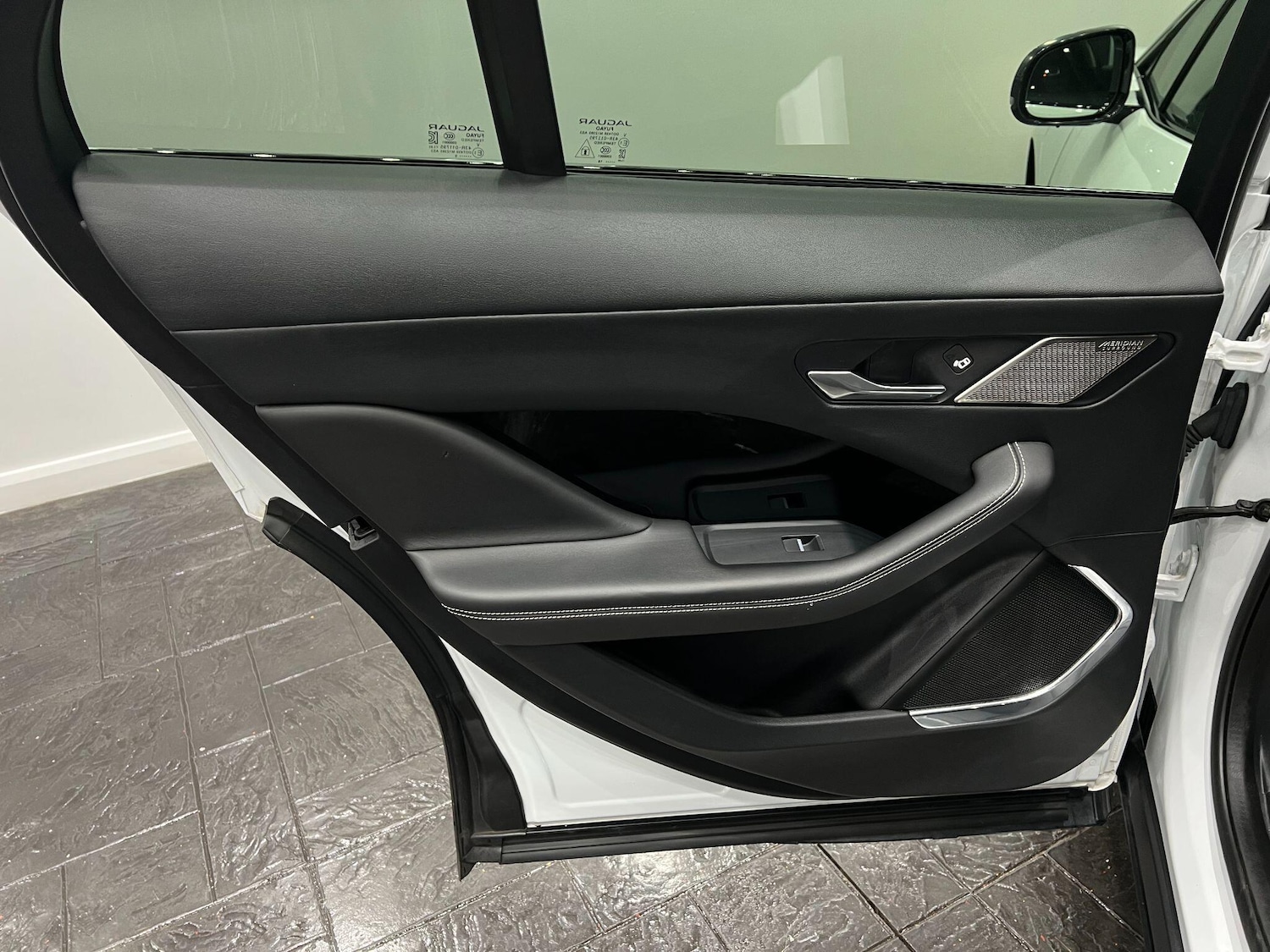 Used Jaguar I-Pace 2019 for sale - 76572941: Photo 61