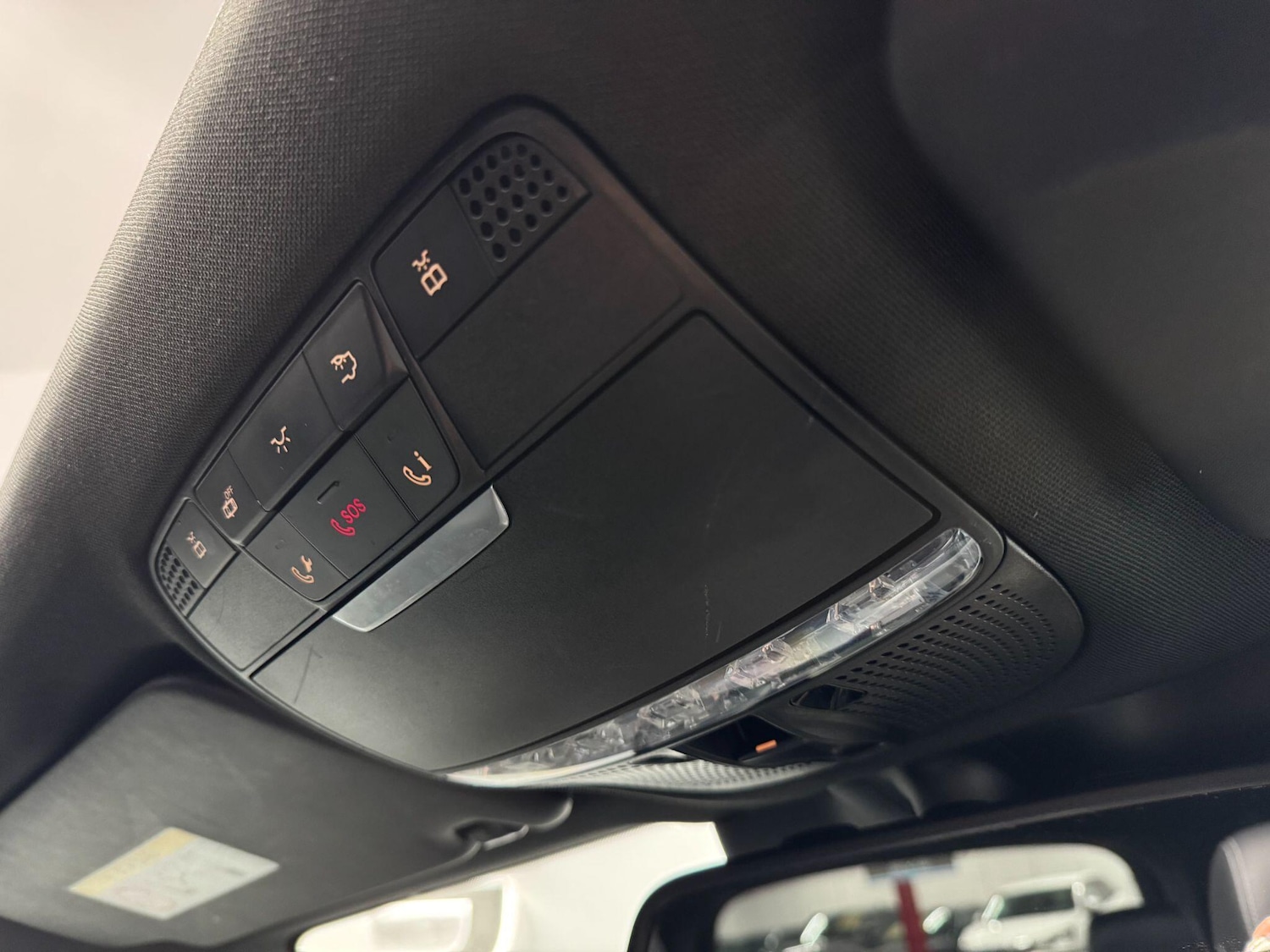 Used Mercedes-Benz GLC 2018 for sale - 77314865: Photo 30