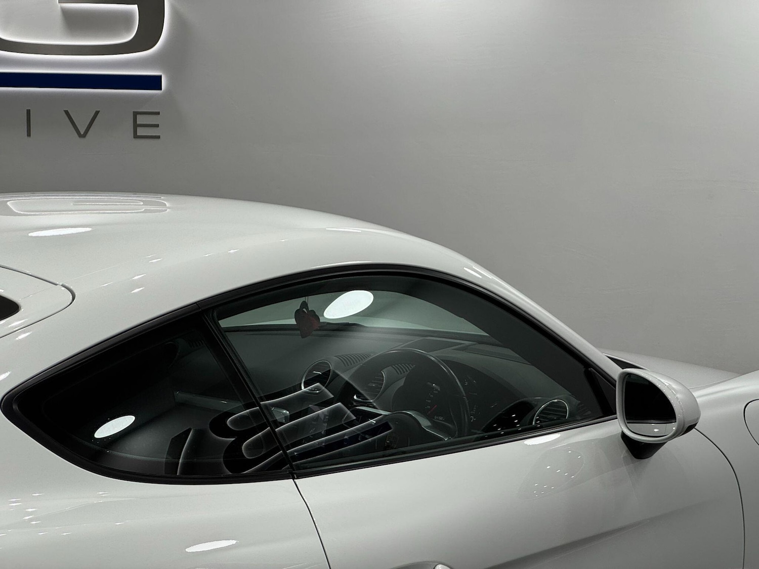 Used Porsche 718 Cayman 2018 for sale - 77163111: Photo 24