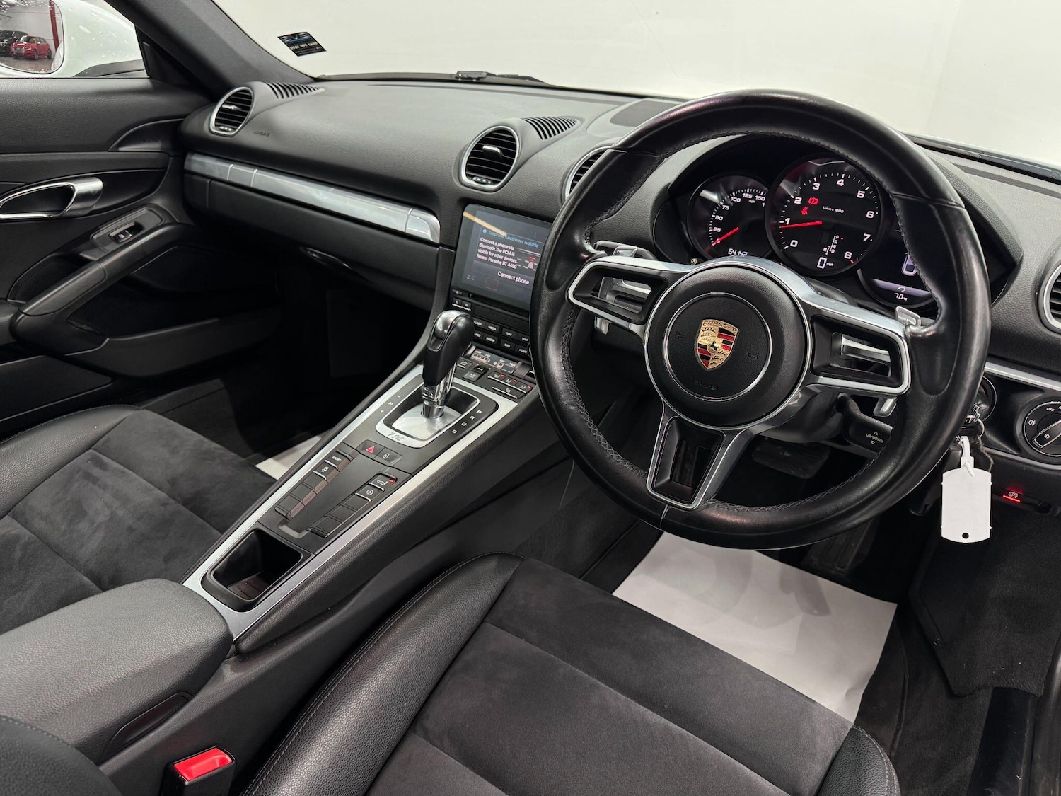Used Porsche 718 Cayman 2018 for sale - 77163111: Photo 26
