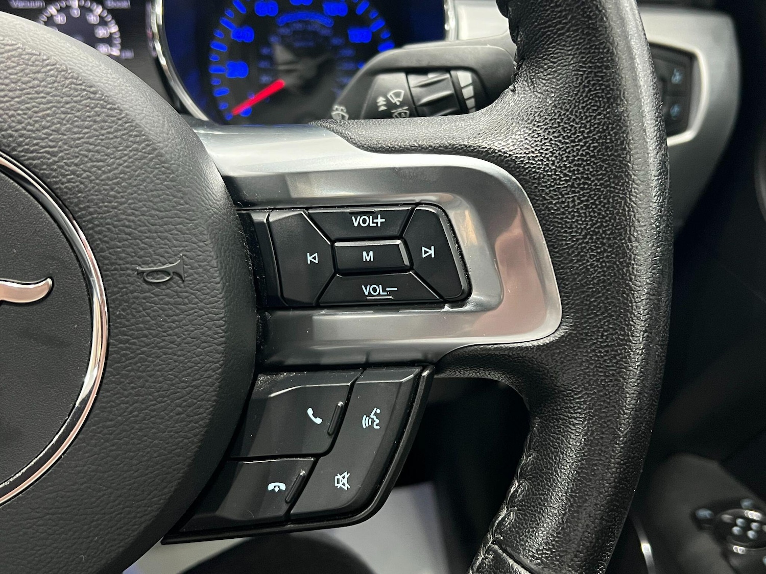 Used Ford Mustang 2018 for sale - 75949900: Photo 58