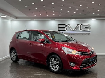 Used Toyota Verso 2017 for sale - 78898036: Photo