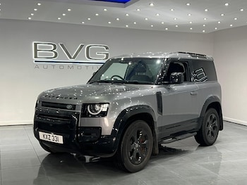 Land Rover - Defender