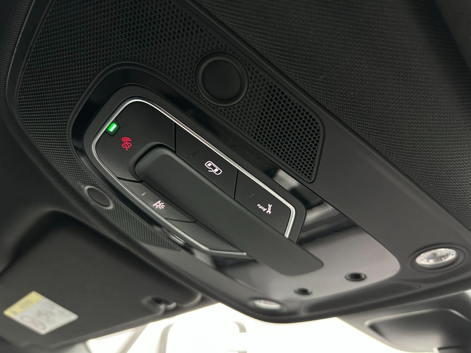 Used Audi Q7 2017 for sale - 77016913: Photo 33