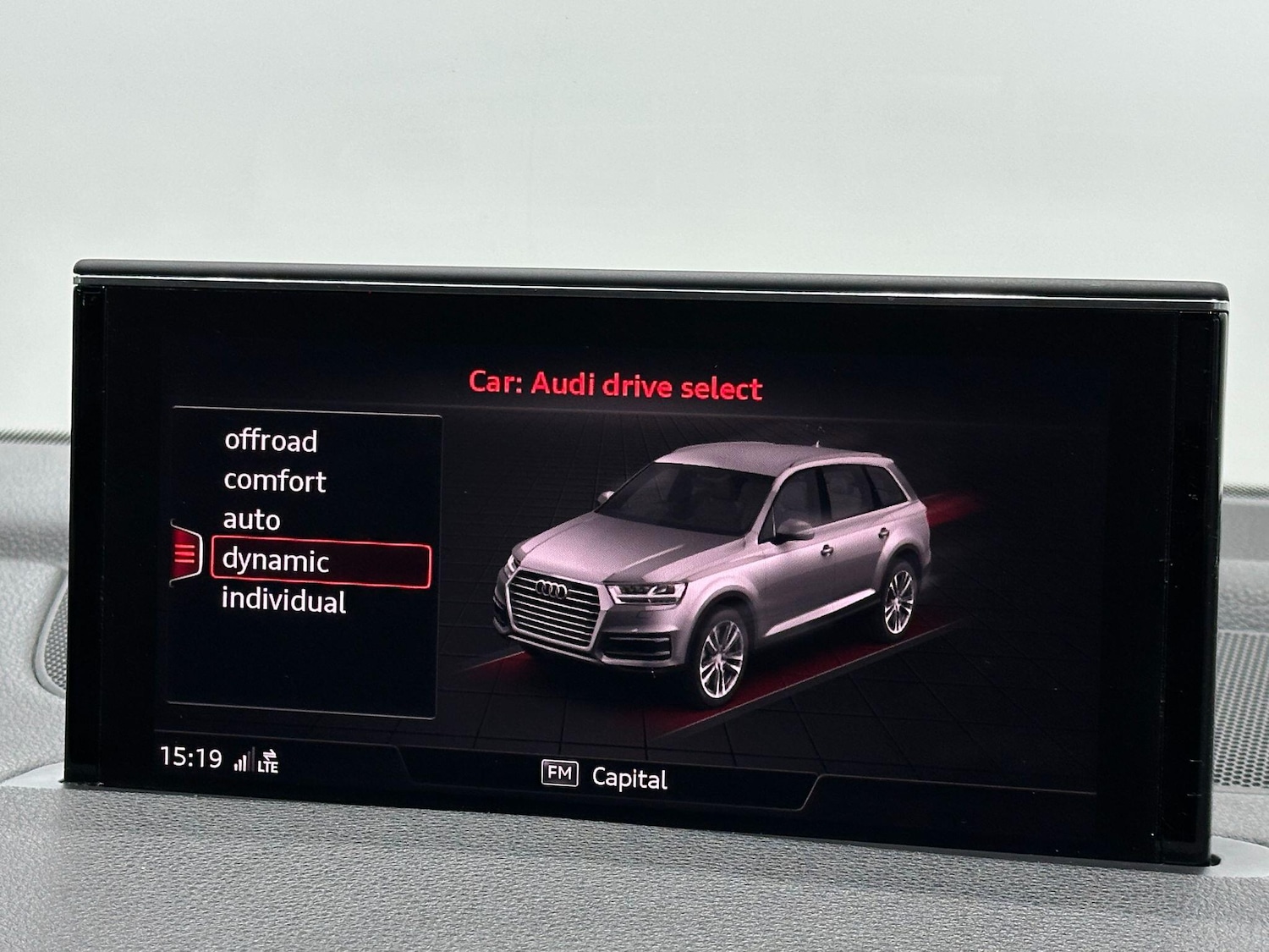 Used Audi Q7 2017 for sale - 77016913: Photo 40