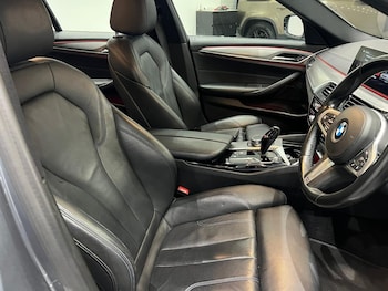 Used BMW 5 Series 2017 for sale - 77040954: Photo