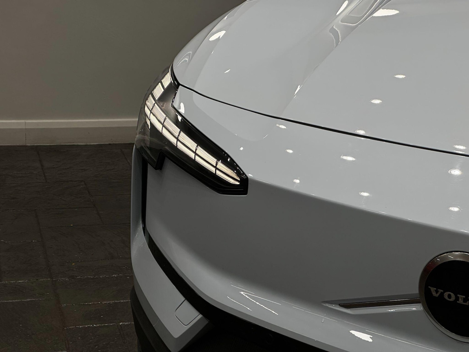 Used Volvo EX30 2024 for sale - 76715359: Photo 15