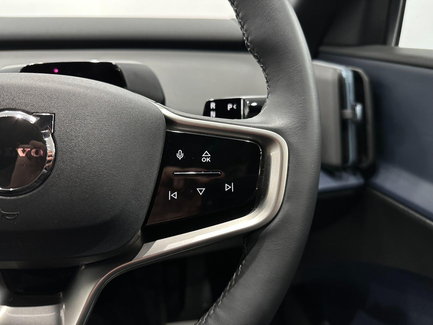 Used Volvo EX30 2024 for sale - 76715359: Photo 43