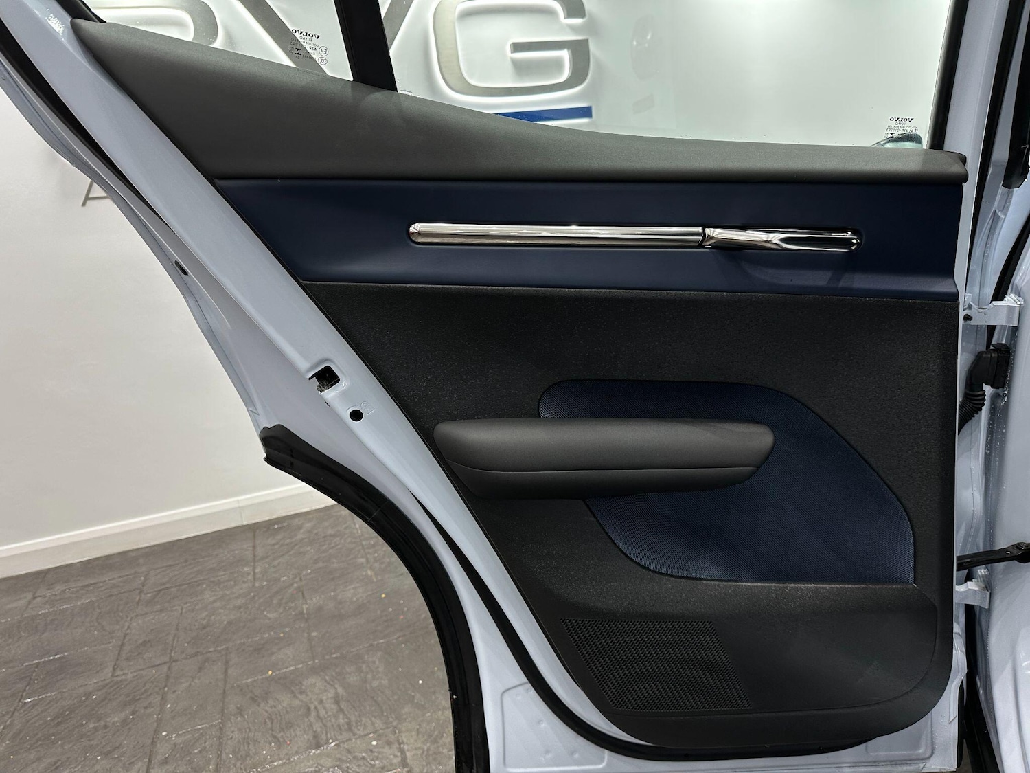 Used Volvo EX30 2024 for sale - 76715359: Photo 51