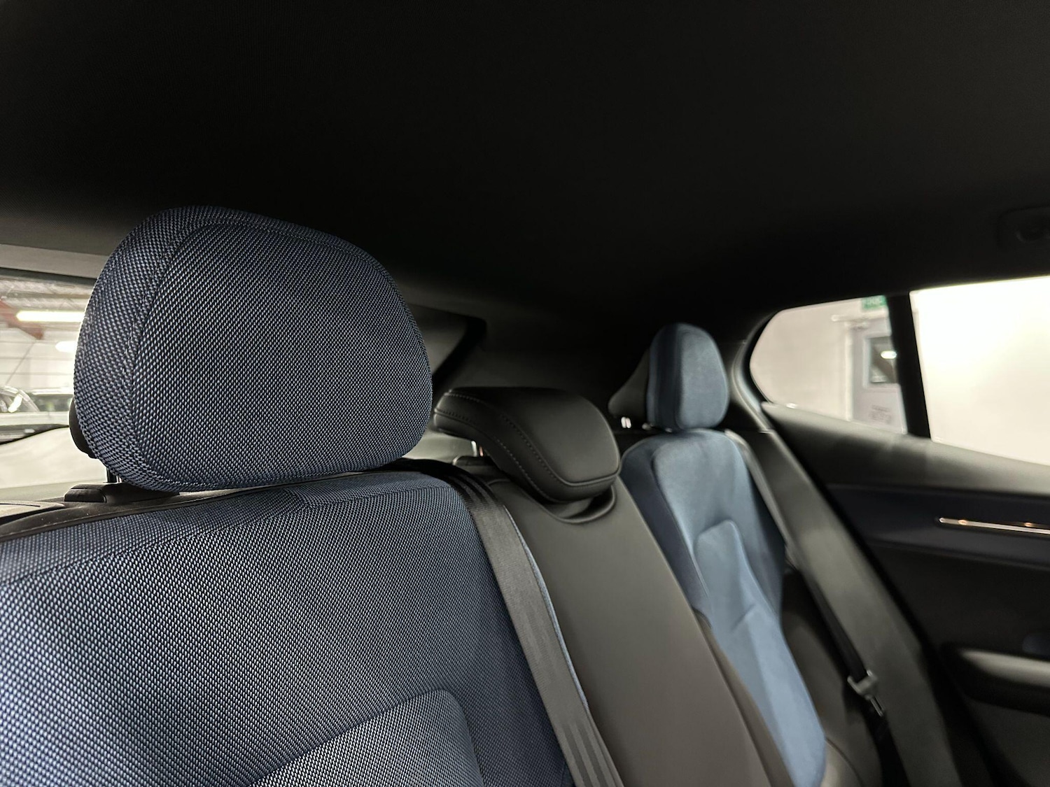 Used Volvo EX30 2024 for sale - 76715359: Photo 52