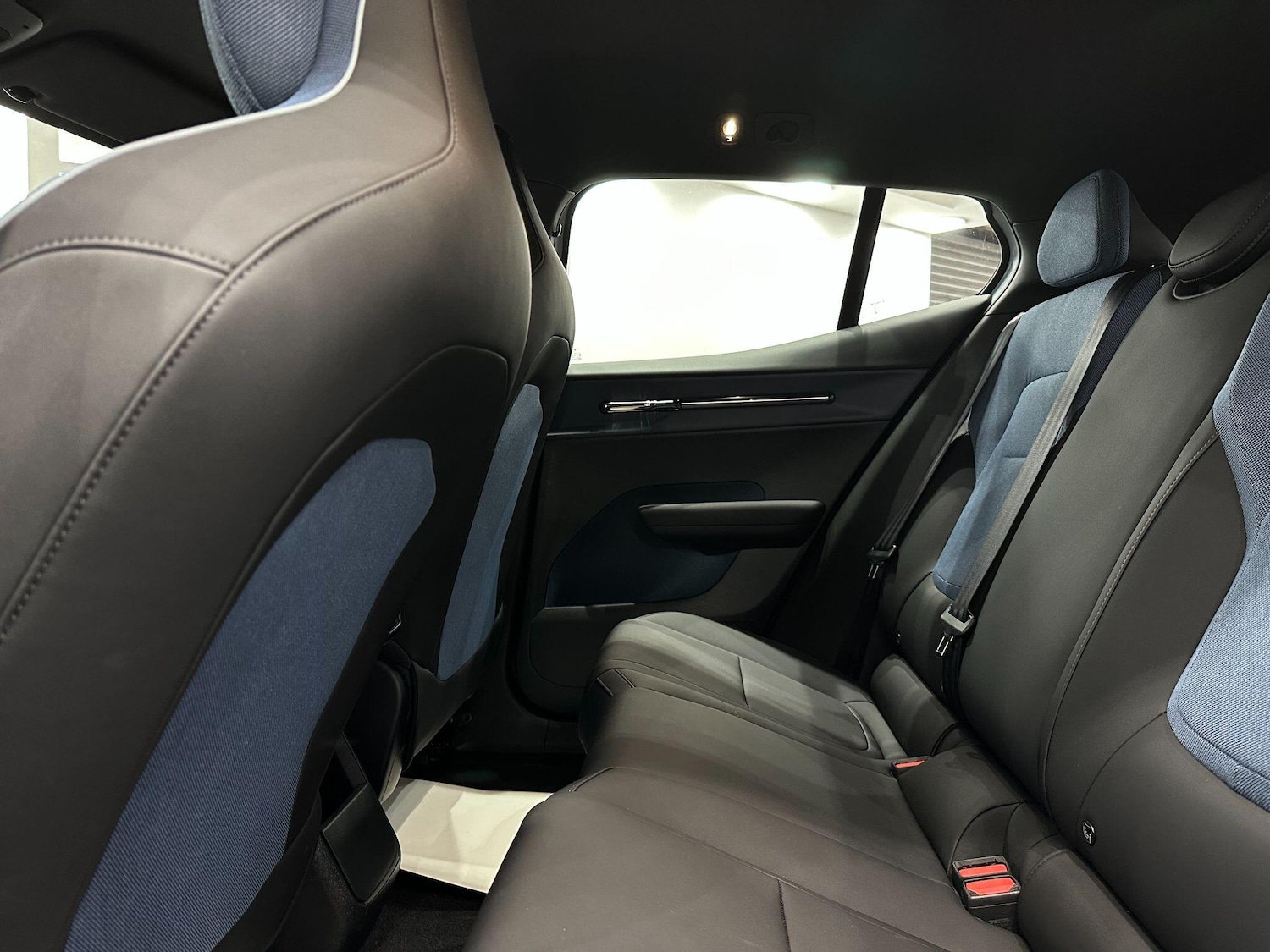 Used Volvo EX30 2024 for sale - 76715359: Photo 57