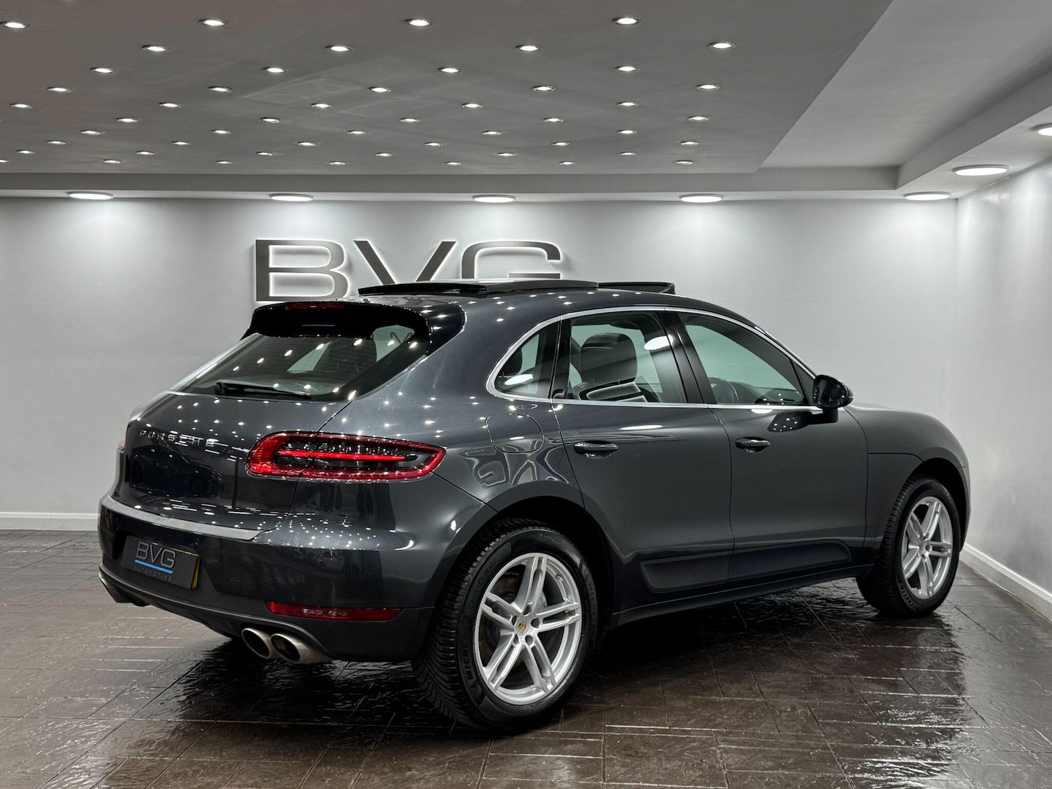 Used Porsche Macan 2017 for sale - 78062830: Photo 11