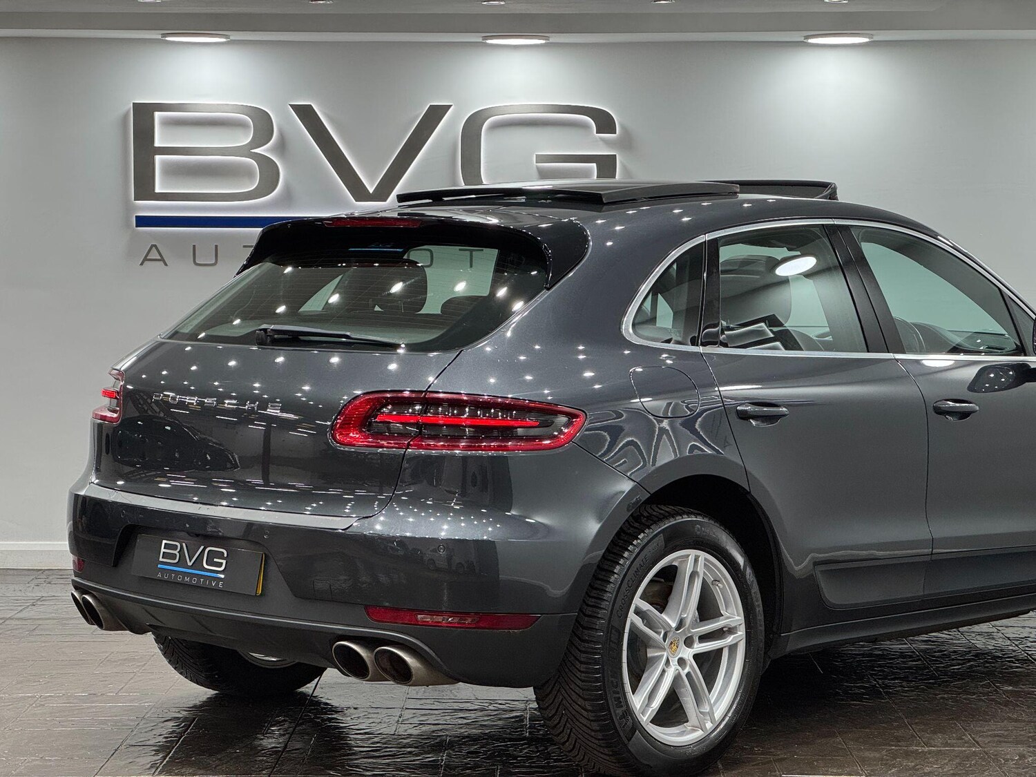 Used Porsche Macan 2017 for sale - 78062830: Photo 18