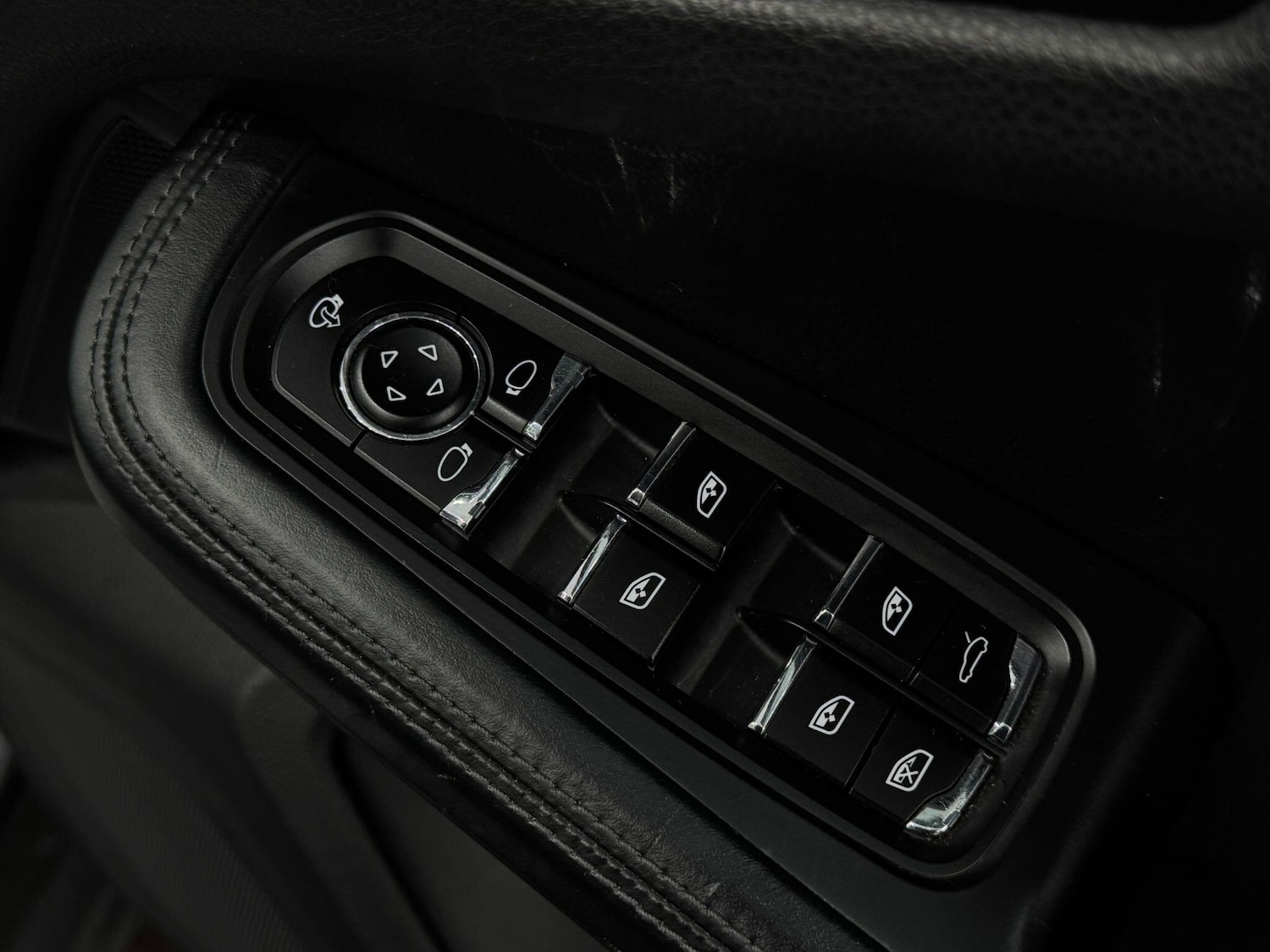 Used Porsche Macan 2017 for sale - 78062830: Photo 29