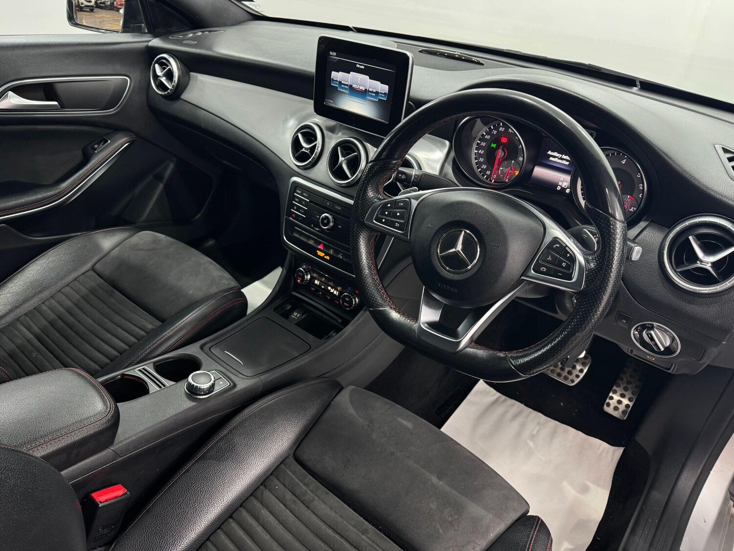 Used Mercedes-Benz CLA 2016 for sale - 77585921: Photo 22