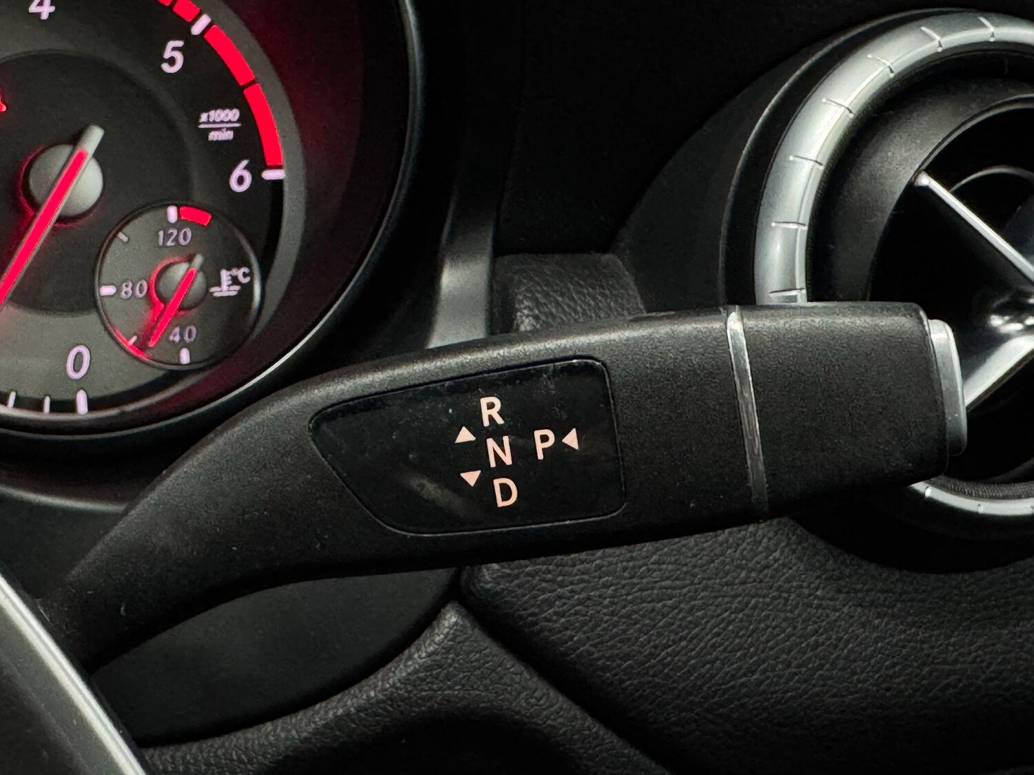 Used Mercedes-Benz CLA 2016 for sale - 77585921: Photo 44