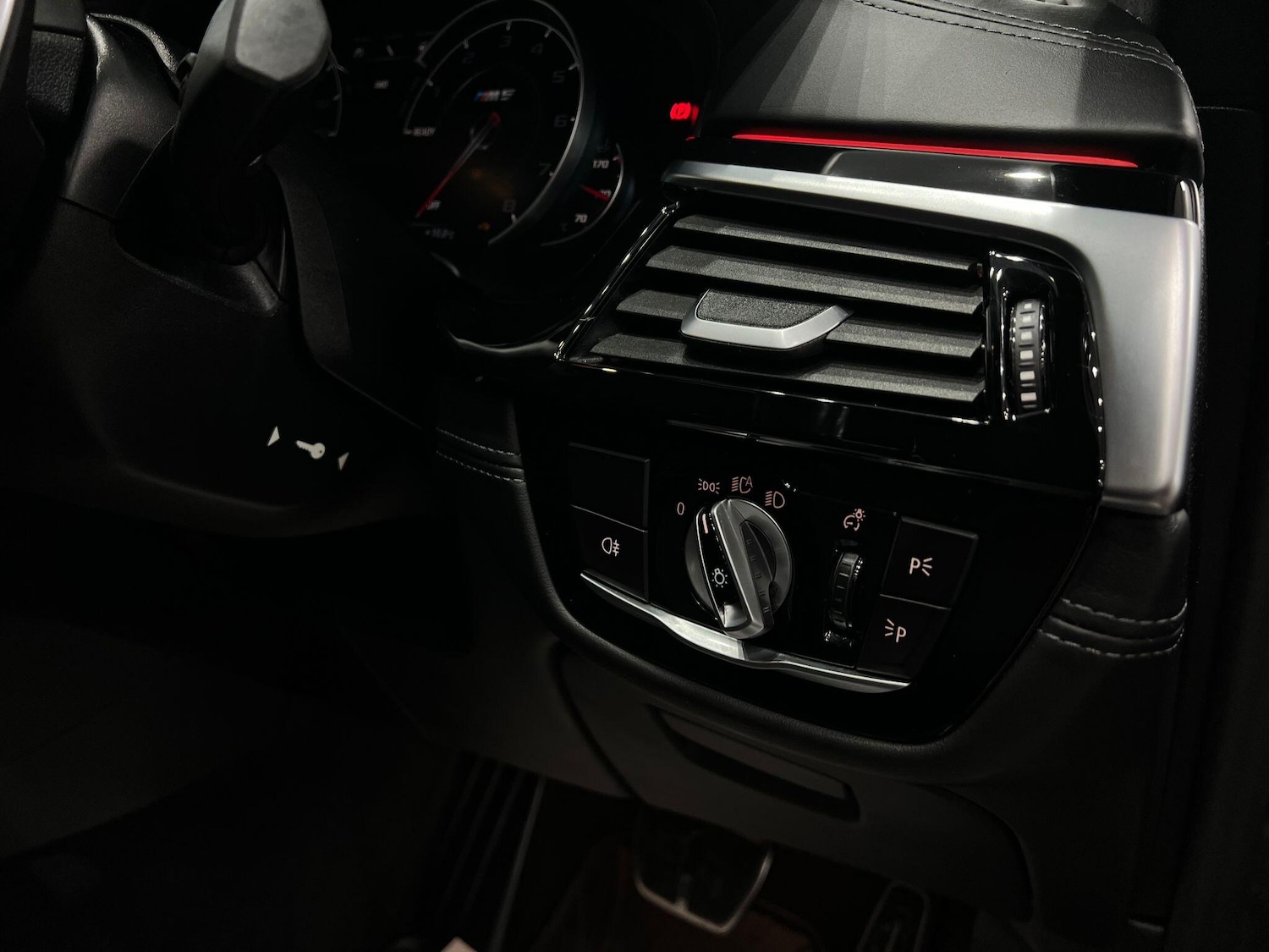 Used BMW M5 2019 for sale - 76998936: Photo 41