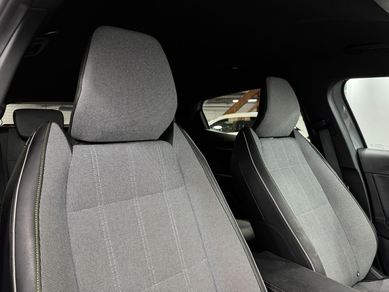 Used Renault Megane E Tech 2022 for sale - 77097554: Photo 27