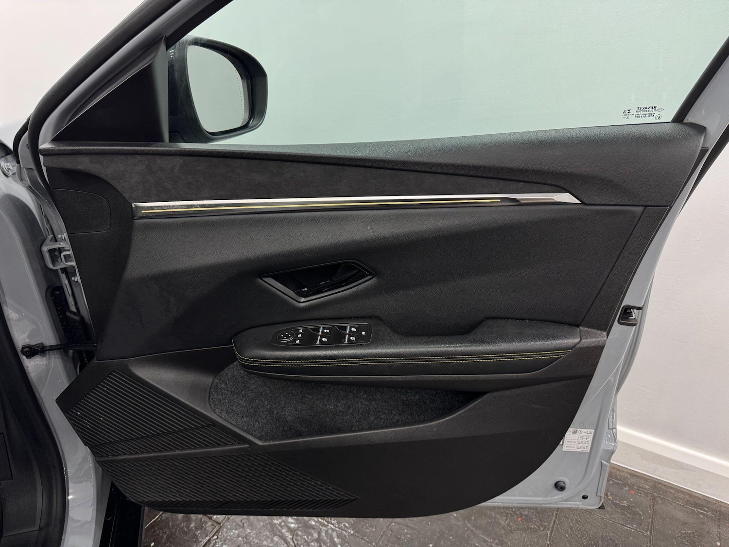 Used Renault Megane E Tech 2022 for sale - 77097554: Photo 28