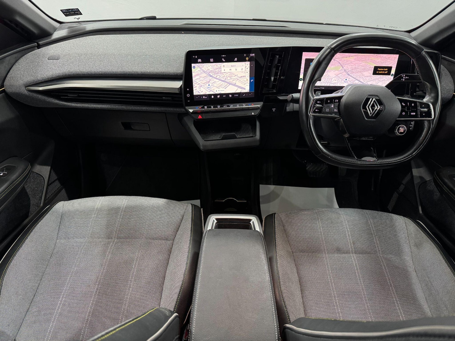 Used Renault Megane E Tech 2022 for sale - 77097554: Photo 46