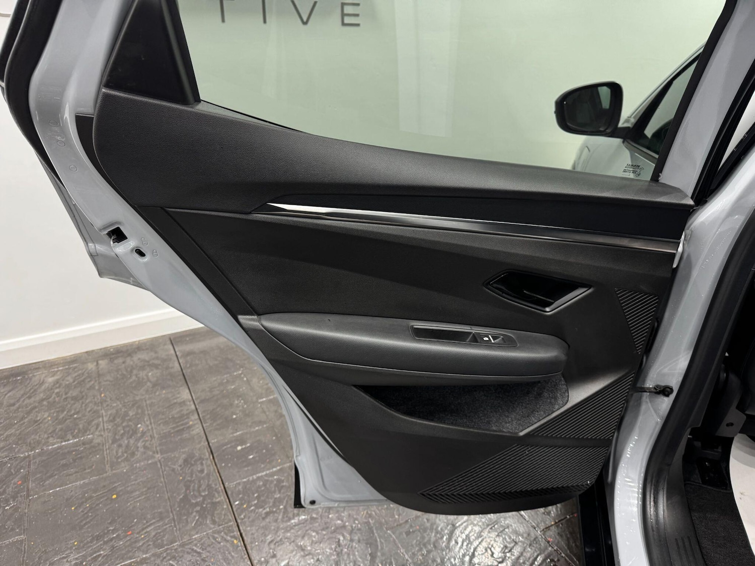 Used Renault Megane E Tech 2022 for sale - 77097554: Photo 58