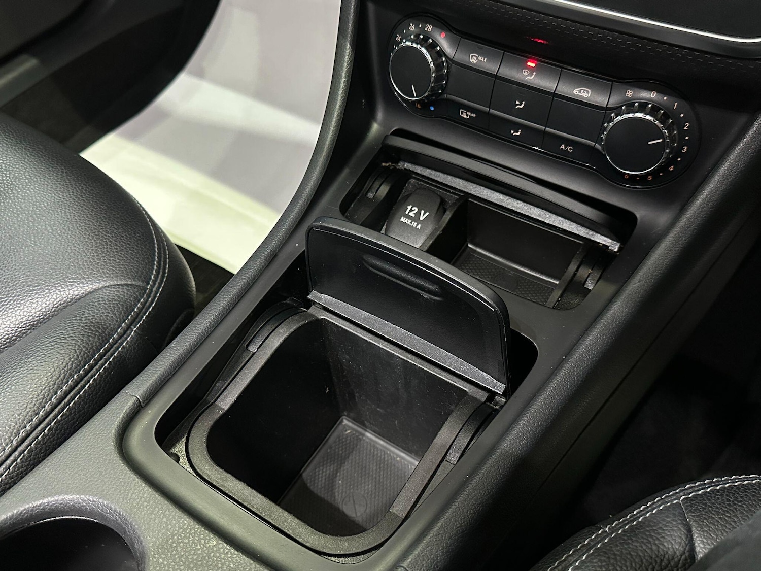 Used Mercedes-Benz A-Class 2015 for sale - 76348953: Photo 31
