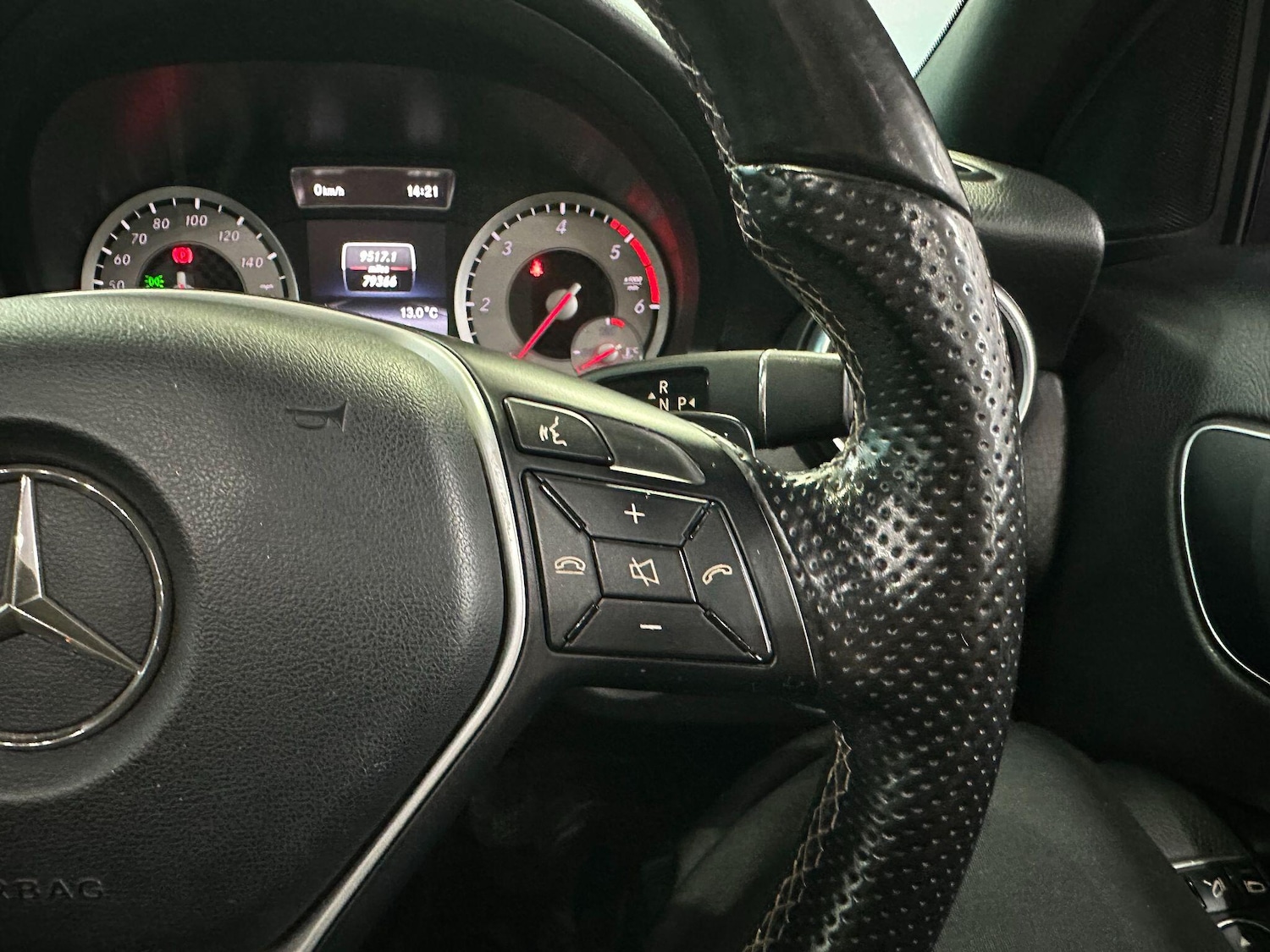 Used Mercedes-Benz A-Class 2015 for sale - 76348953: Photo 35