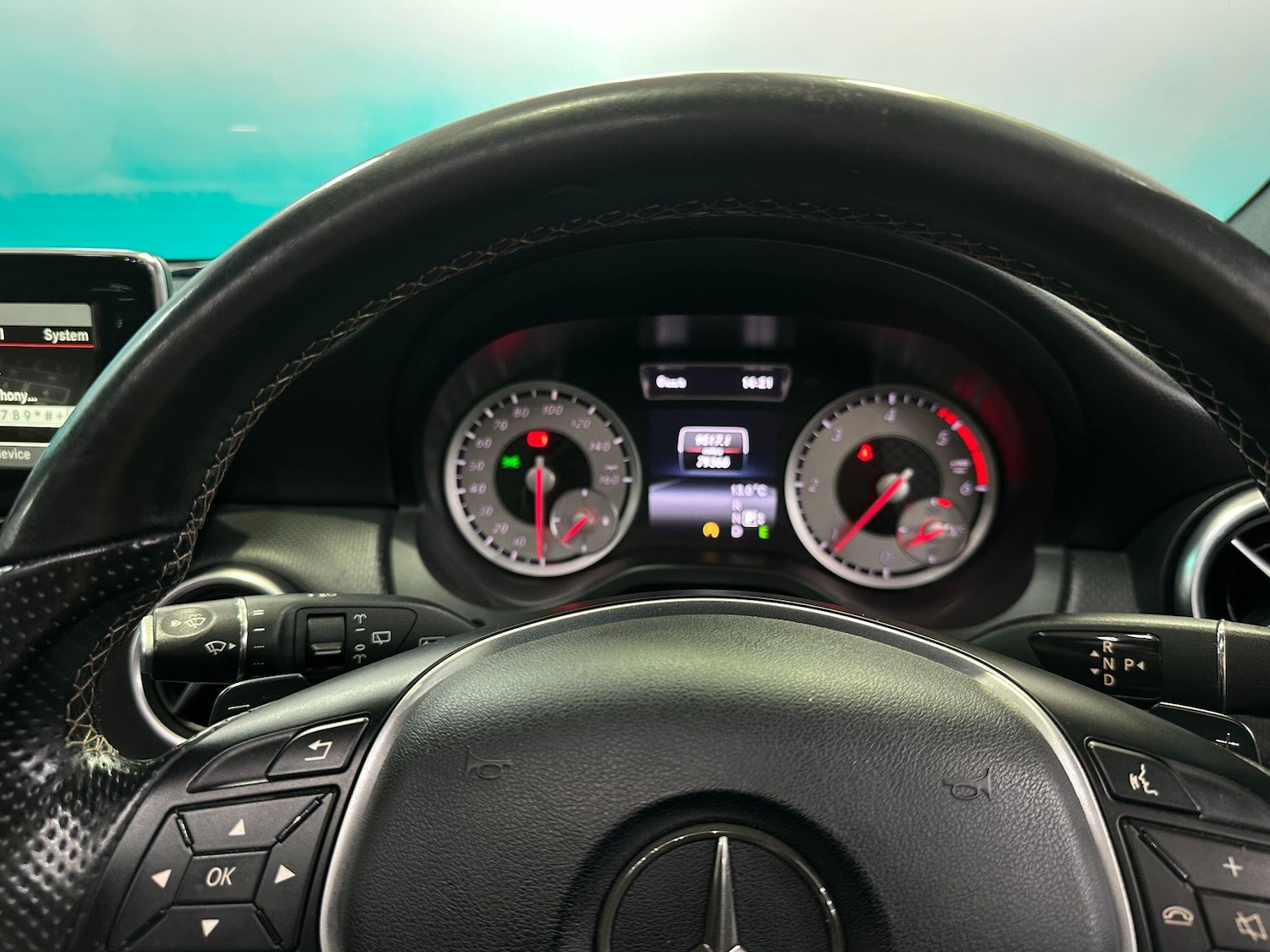 Used Mercedes-Benz A-Class 2015 for sale - 76348953: Photo 36
