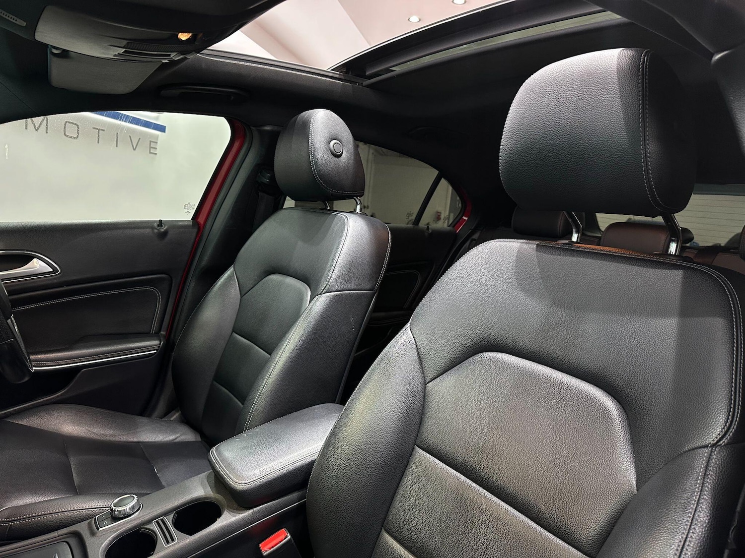 Used Mercedes-Benz A-Class 2015 for sale - 76348953: Photo 46