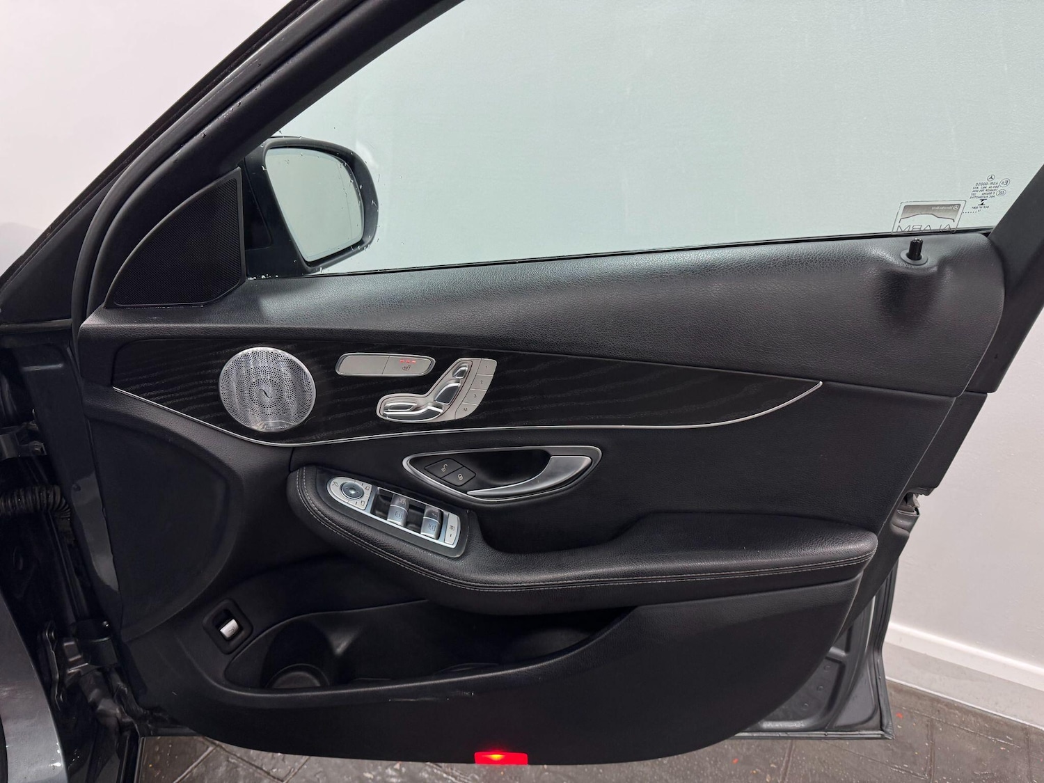 Used Mercedes-Benz C Class 2016 for sale - 77175693: Photo 17