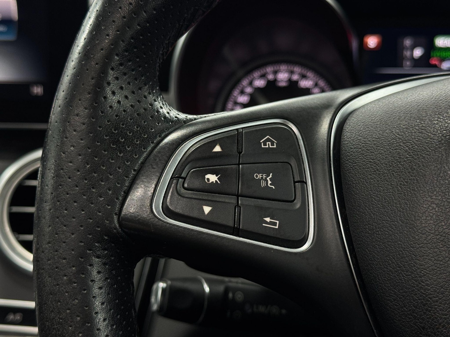 Used Mercedes-Benz C Class 2016 for sale - 77175693: Photo 36