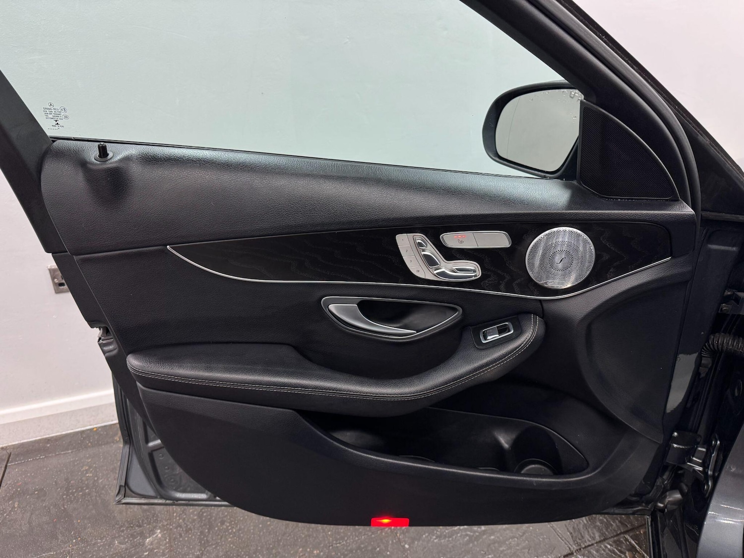 Used Mercedes-Benz C Class 2016 for sale - 77175693: Photo 42