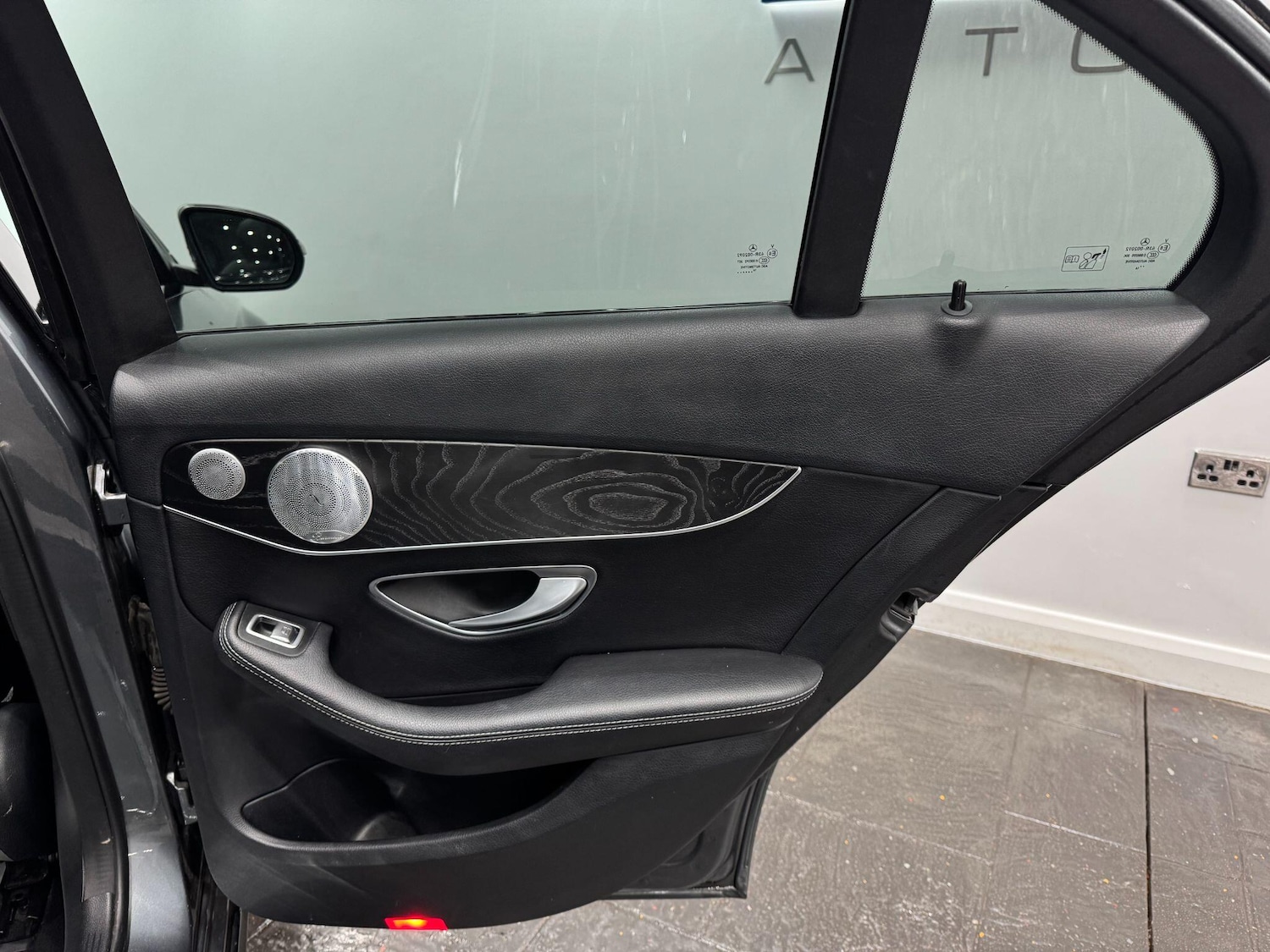 Used Mercedes-Benz C Class 2016 for sale - 77175693: Photo 48