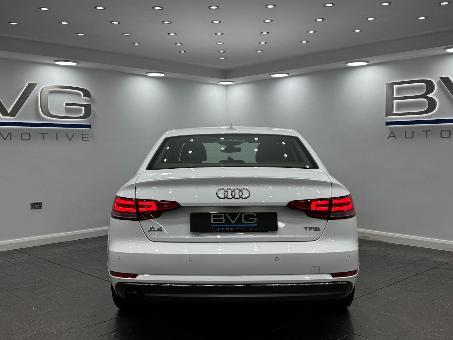 Used Audi A4 for sale - 77215456: Photo 10