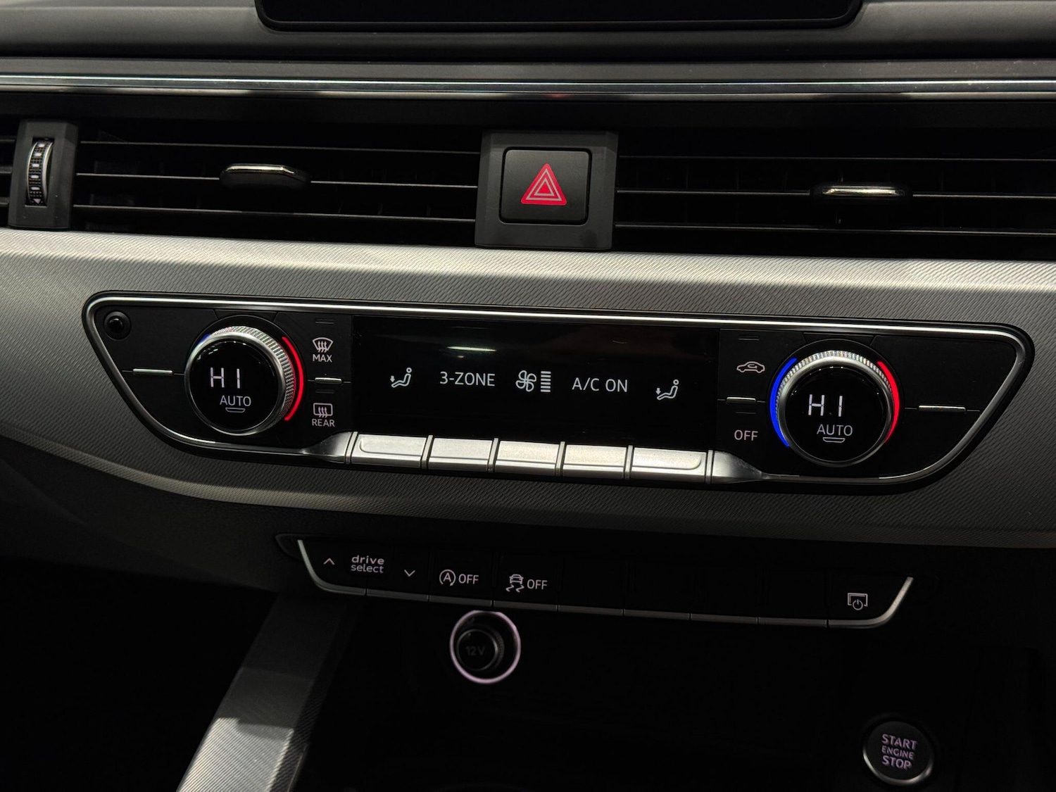 Used Audi A4 for sale - 77215456: Photo 39