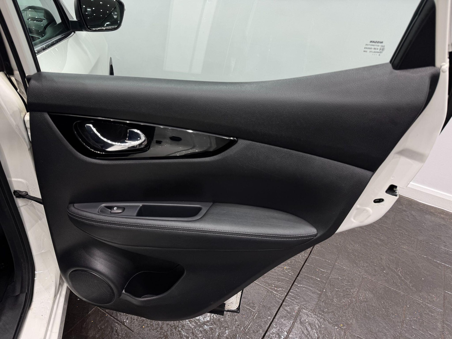 Used Nissan Qashqai 2018 for sale - 77143957: Photo 14