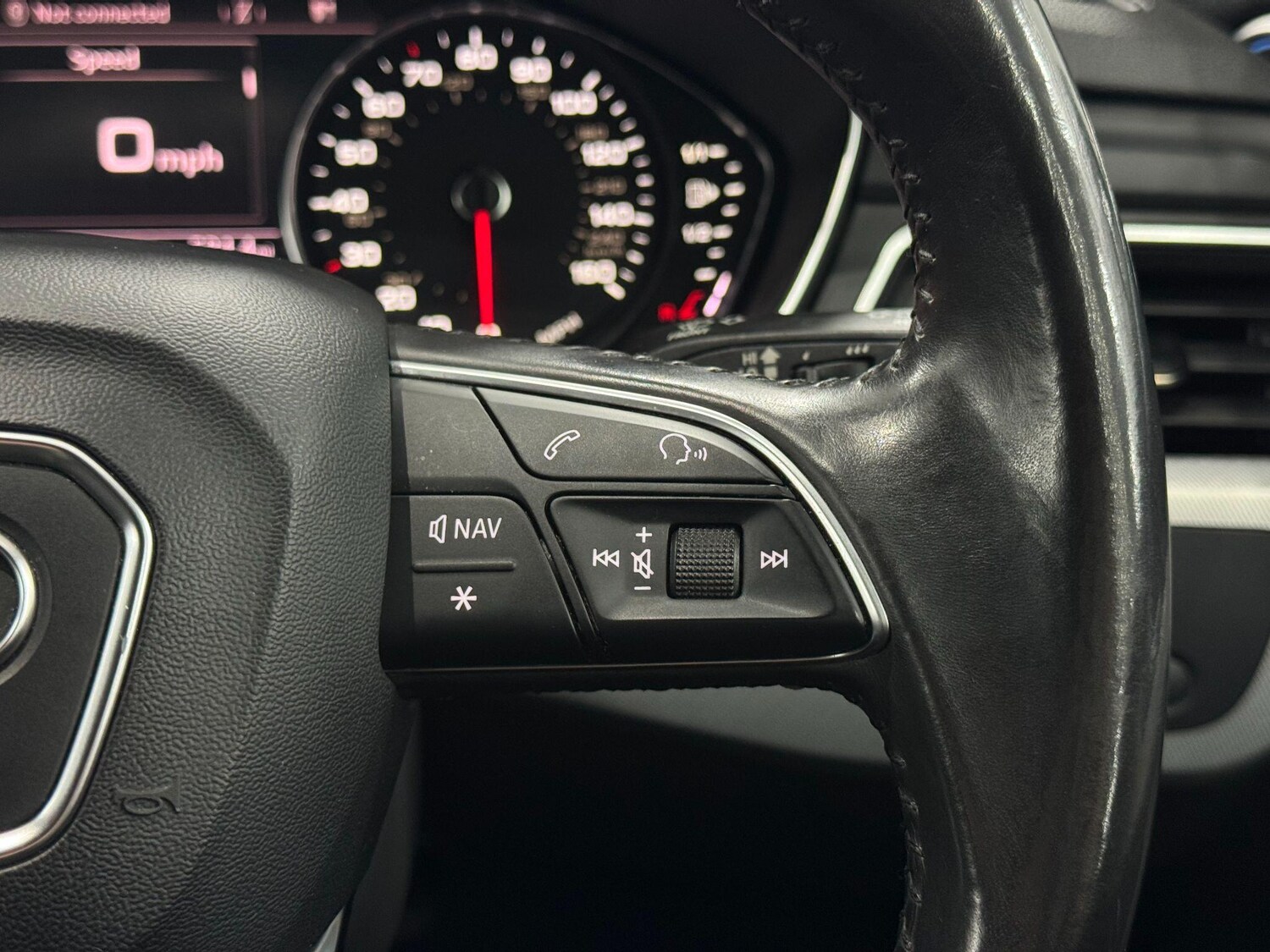 Used Audi A4 Avant 2016 for sale - 78062898: Photo 44