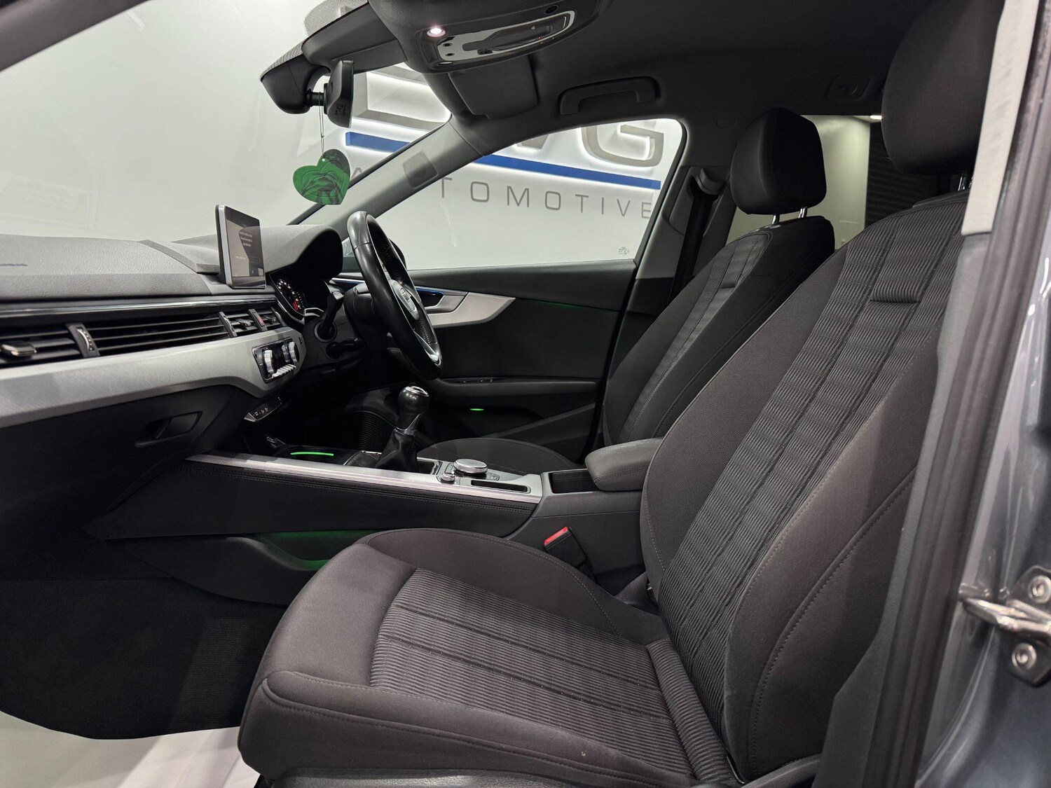 Used Audi A4 Avant 2016 for sale - 78062898: Photo 48