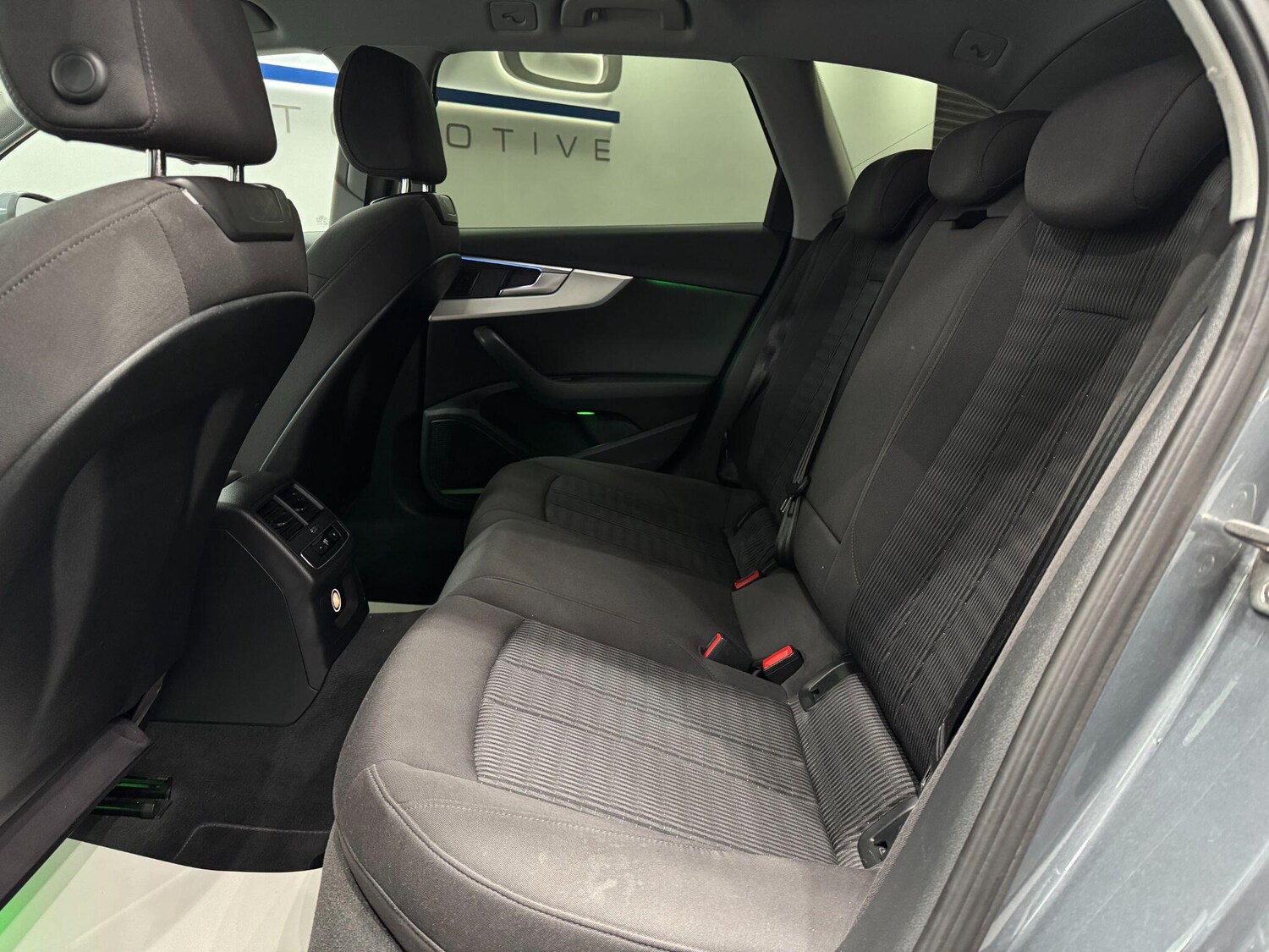 Used Audi A4 Avant 2016 for sale - 78062898: Photo 52