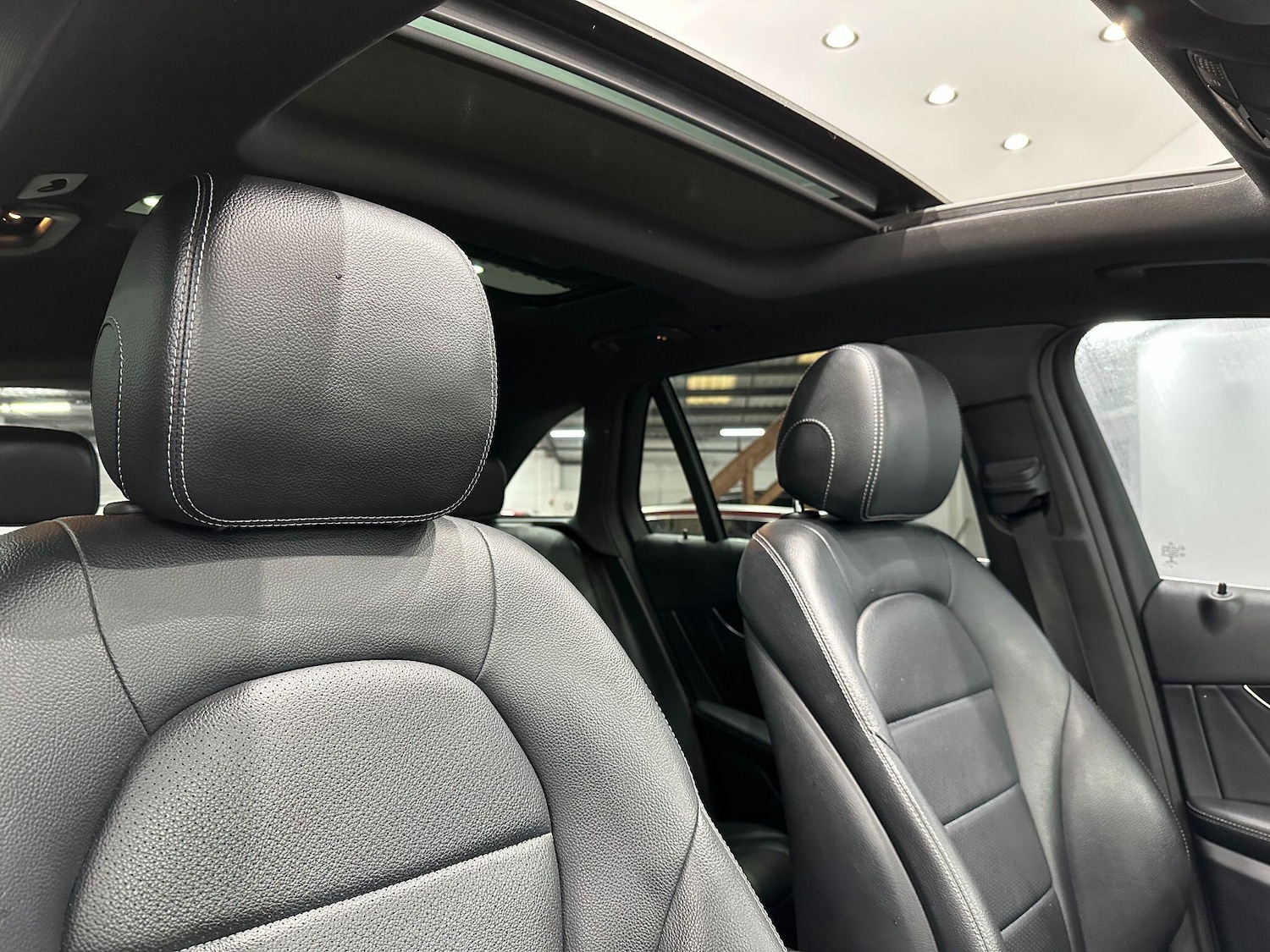 Used Mercedes-Benz GLC 2016 for sale - 76855897: Photo 28