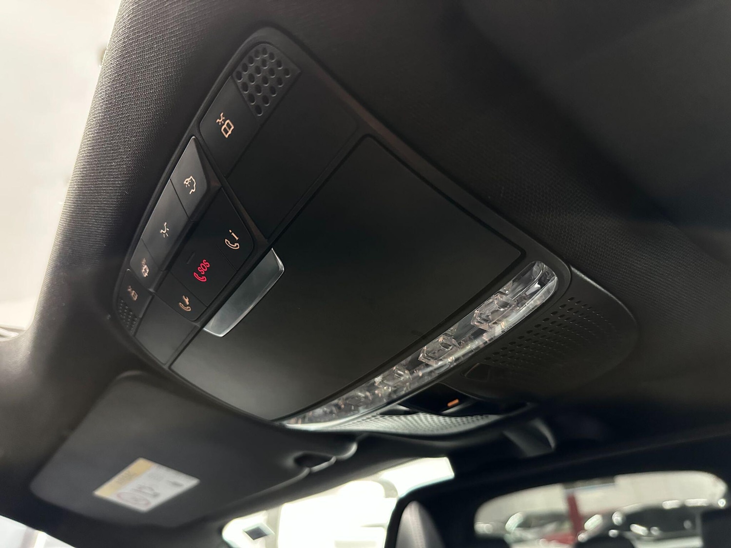 Used Mercedes-Benz GLC 2016 for sale - 76855897: Photo 33