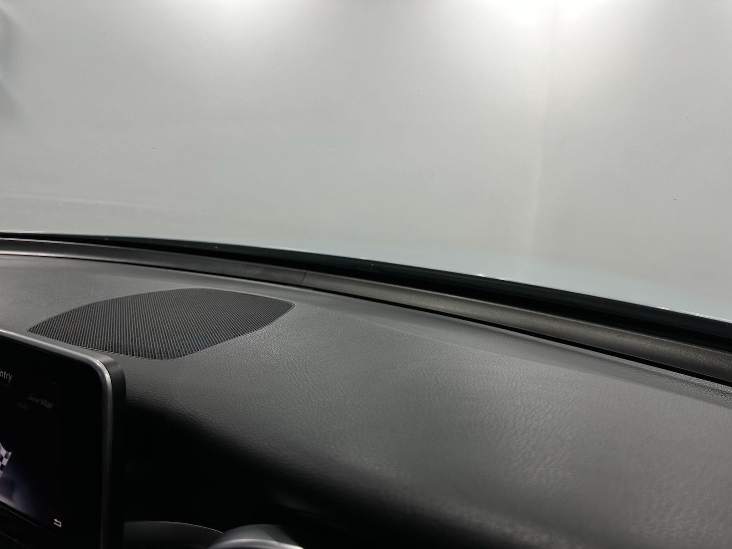 Used Mercedes-Benz GLC 2016 for sale - 76855897: Photo 34